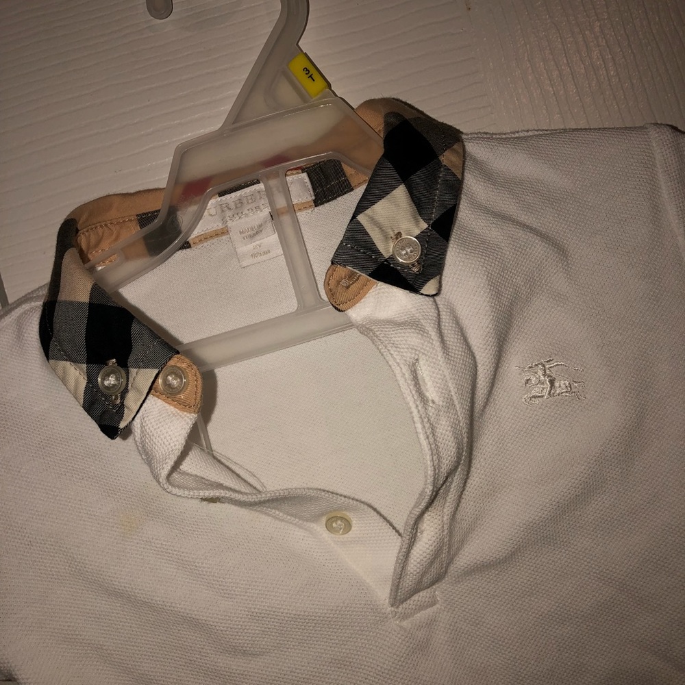 Burberry - Picture 3 of 3
